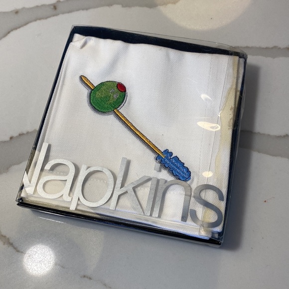 CRATE & BARREL Vintage NIP Embroidered Cocktail Napkins - Picture 4 of 5